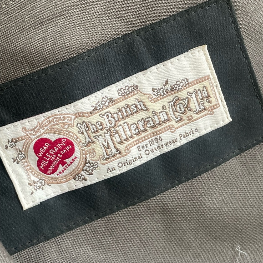 LL Bean Waxed Jacket - Picture 4 of 10